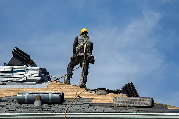 Professional Roofing technician working in Lyme, NH